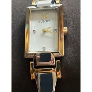 Bulova Classic Women's Watch NWT
